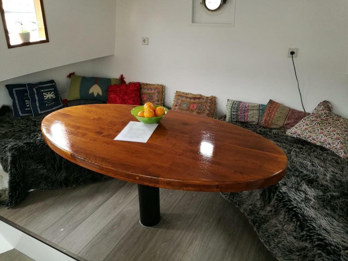 Houseboat Rose Apartment Амстердам Екстериор снимка