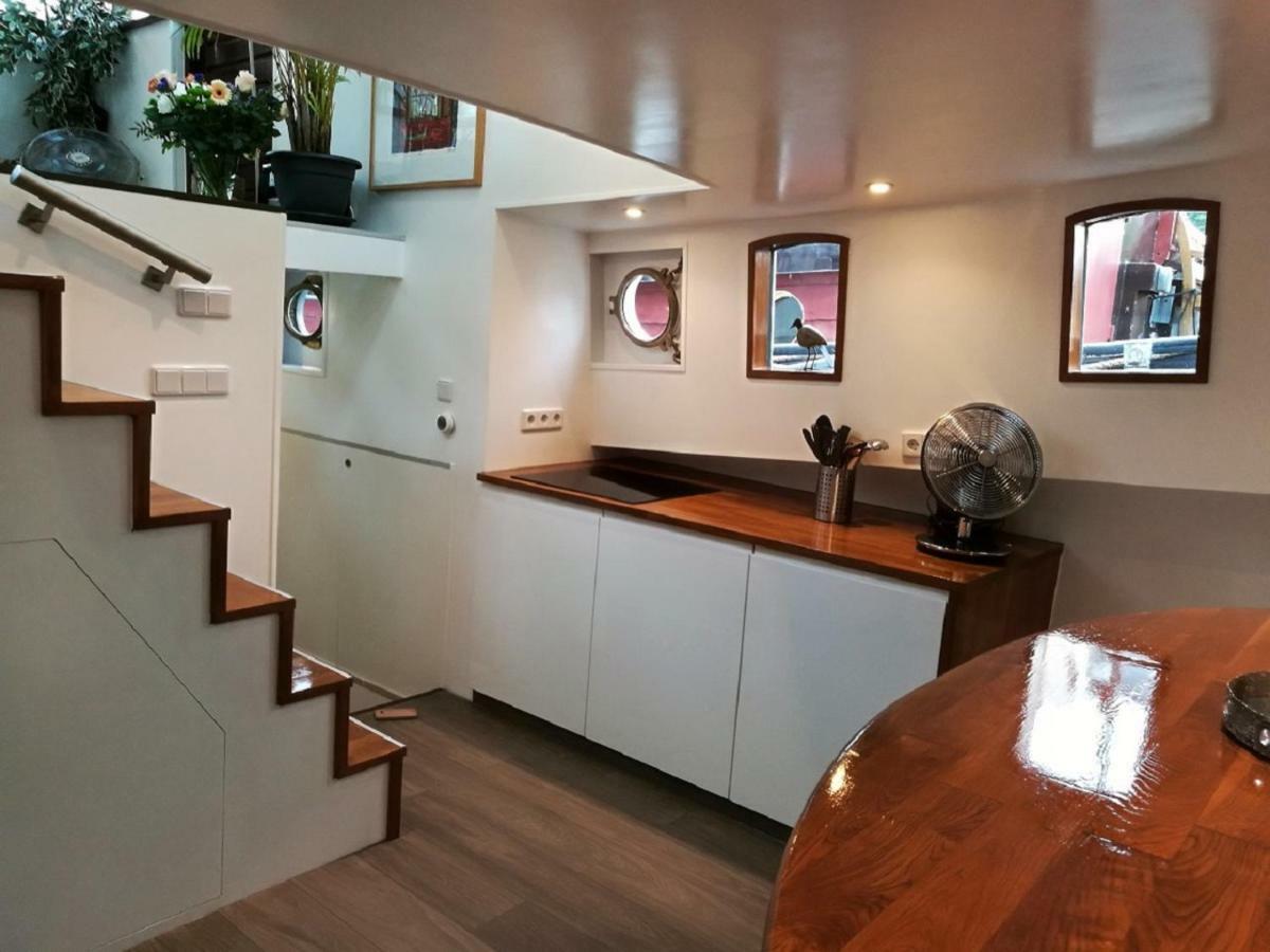 Houseboat Rose Apartment Амстердам Екстериор снимка