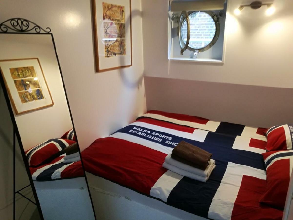 Houseboat Rose Apartment Амстердам Екстериор снимка